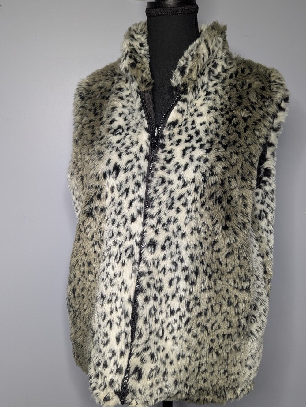 Vintage Reversible Faux Fur Leopard Print Full Zip Vest Sz L